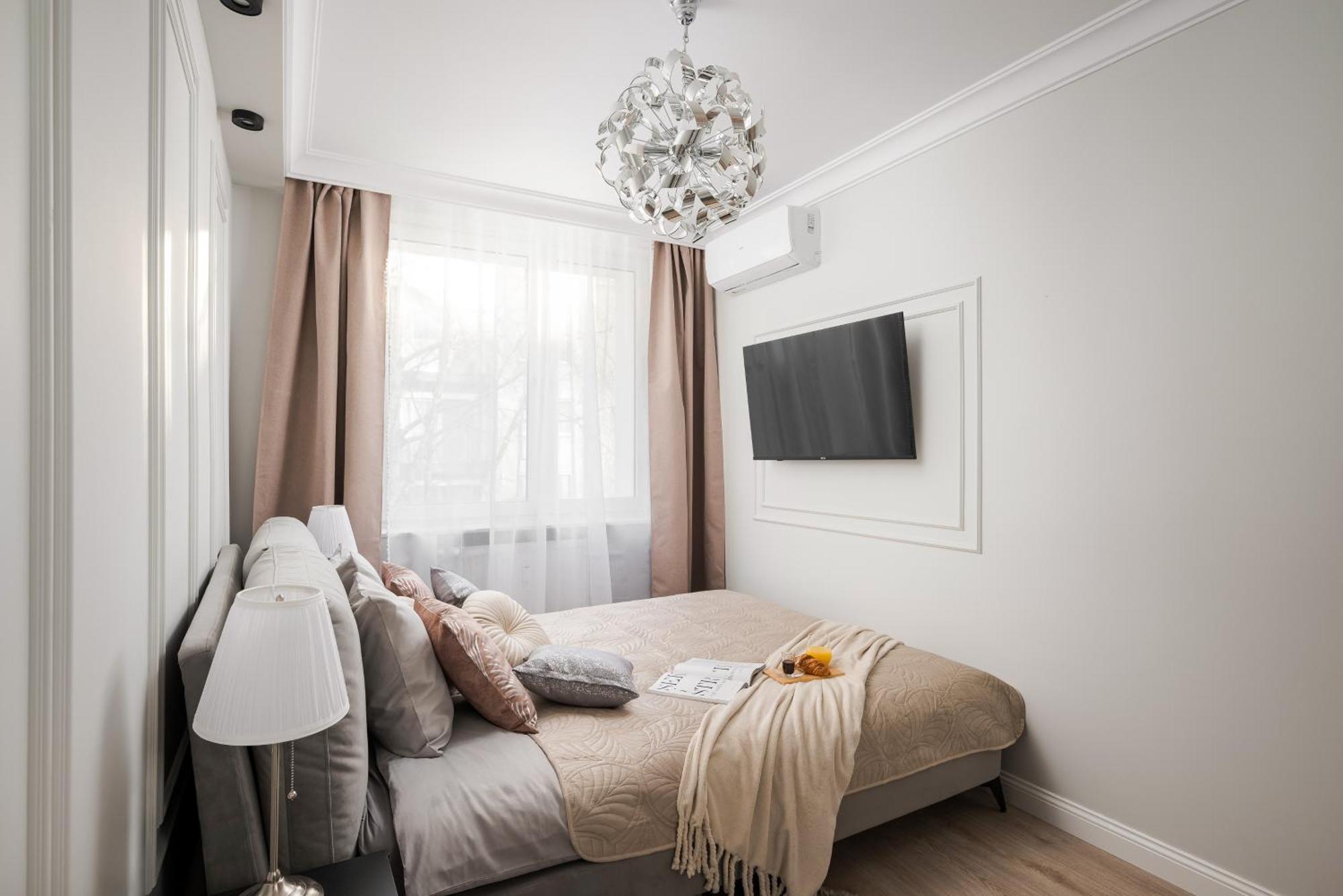 Grand 5min From Station With A Balcony& Air Conditioning Varsavia